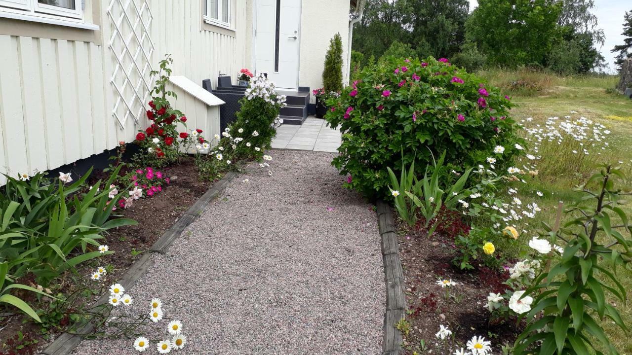 Kinne-Vedum Bed And Breakfast Götene Esterno foto