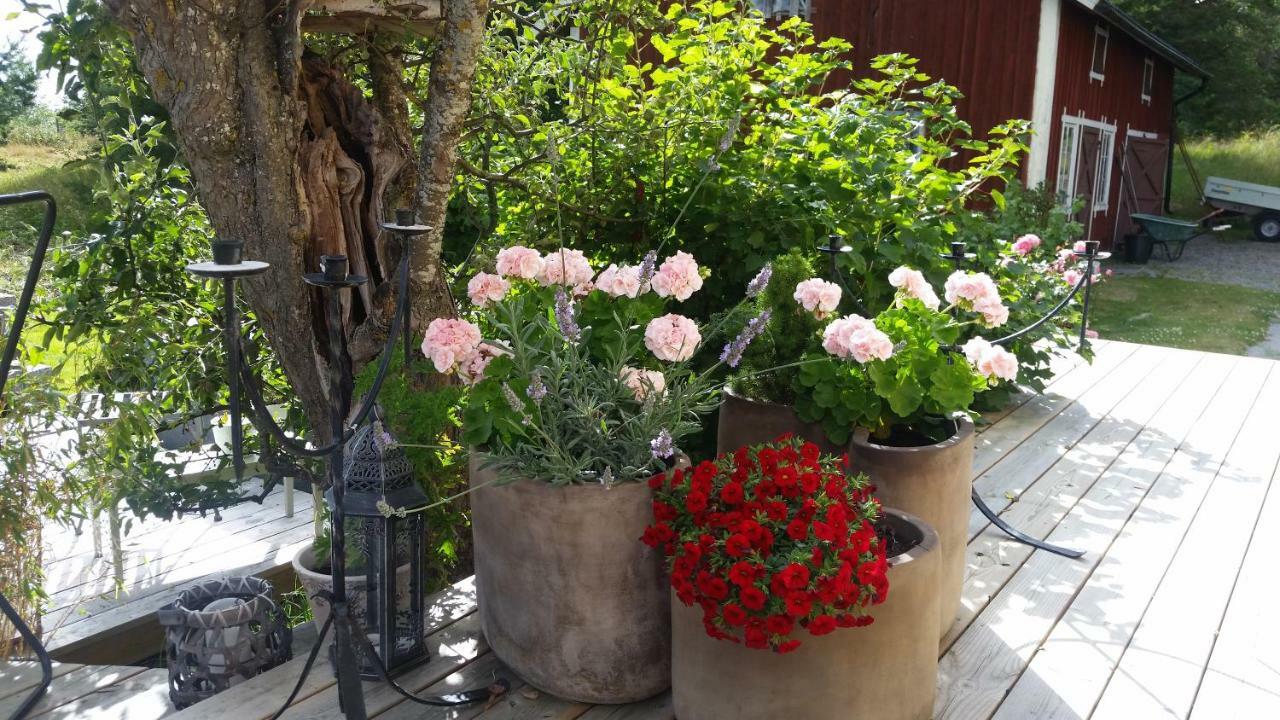Kinne-Vedum Bed And Breakfast Götene Esterno foto