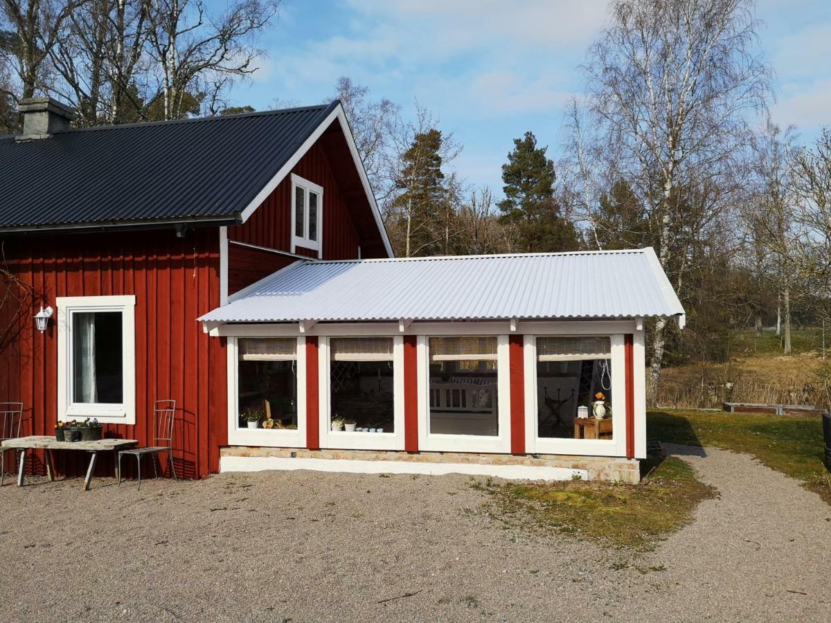 Kinne-Vedum Bed And Breakfast Götene Esterno foto